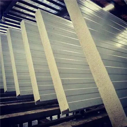 ساندویچ پانل دیواری