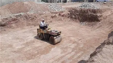 اجاره دهنده غلطک