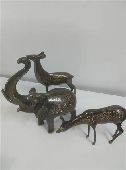 مجسمه های سیاه قلم برنجی