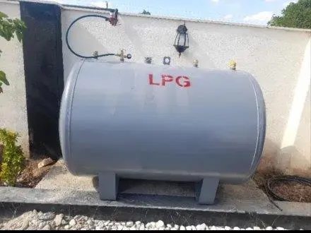 فروش مخزن گاز مایع LPG شارژ مخزن با کادری مجرب