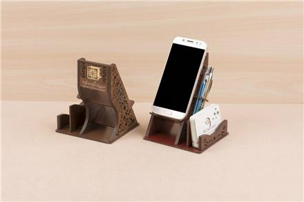 استند و پایه موبایل و تبلت رومیزی استند لپتاپ چوبی