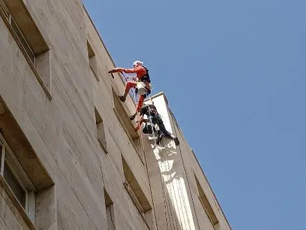 نماشویی، پیچ و رولپلاک نما، رنگ و نورپردازی نما
