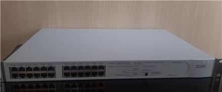 سوئیچ 24 پورت 3COM