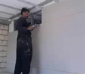 جداسازی فضاهای اداری و داخلی ساختمان