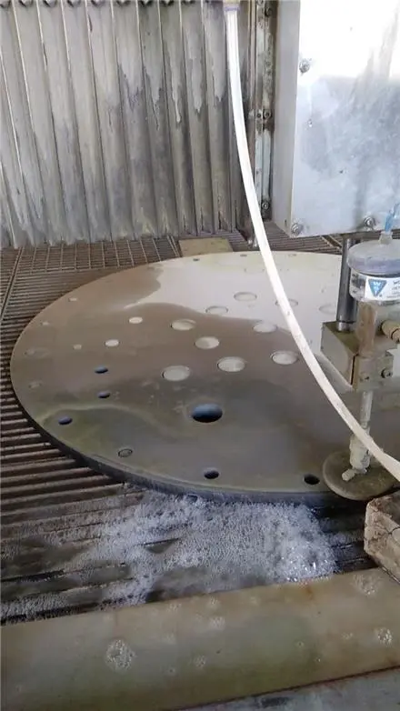 خدمات برش واتر جت در چهاردانگه