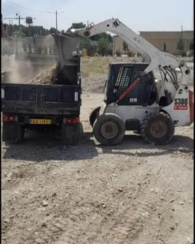 حمل نخاله با خاور یا نیسان توسط کارگر