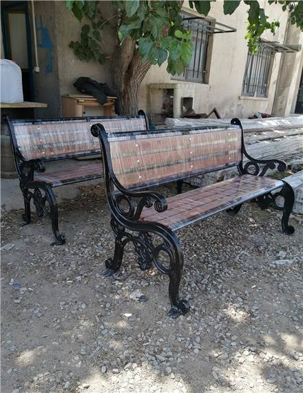 تولیدکننده نیمکت چدنی. فروش نیمکت چدنی
