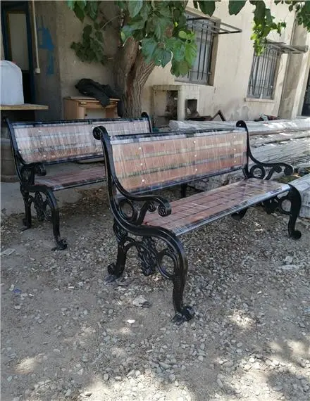 تولیدکننده نیمکت چدنی. فروش نیمکت چدنی