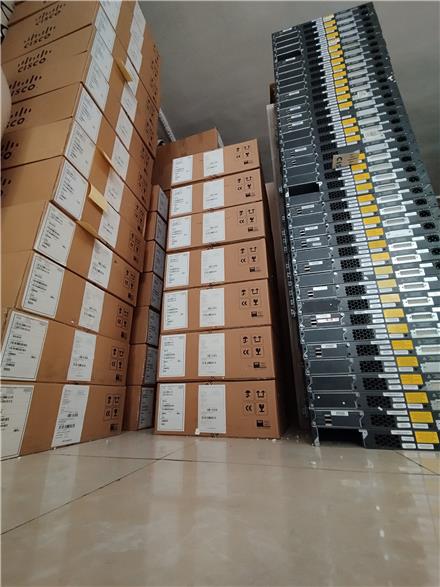 فروش سوییچ سیسکو Cisco با گارانتی یک ساله